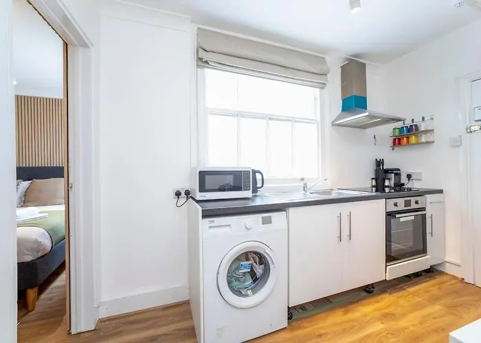 1 Bedroom Flat In Notting Hill